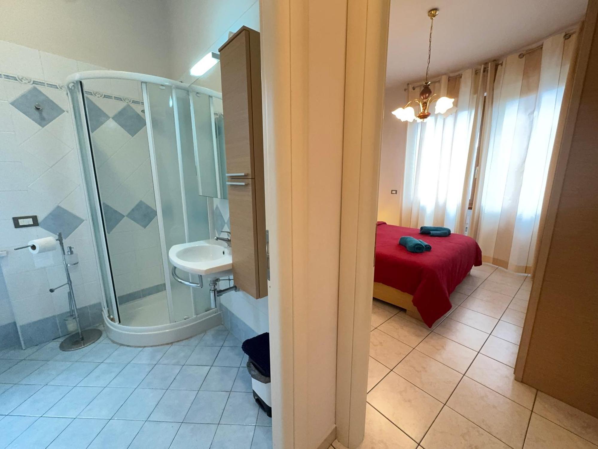 Appartamento Private Garage, 300m From Sea In Centre Alassio